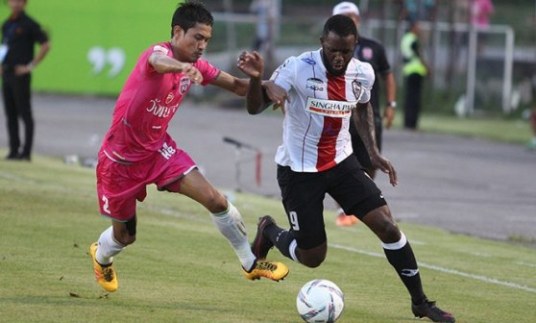 ไฮไลท์ฟุตบอล ไทยพรีเมียร์ลีก ชัยนาท เอฟซี 2-1 เชียงราย ยูไนเต็ด