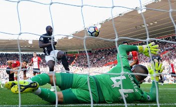 ไฮไลท์ฟุตบอล พรีเมียร์ลีก เซาแธมป์ตัน 0-1 แมนฯยูไนเต็ด